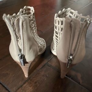 vince camuto atina bootie